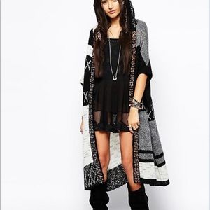 Free People XS Solstice Poncho Embroidered Boho